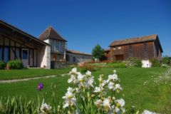 Eco-hameau à vendre