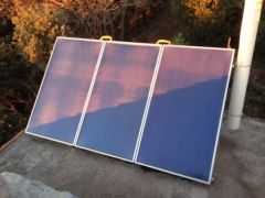 Panneaux solaires thermiques maison autonome