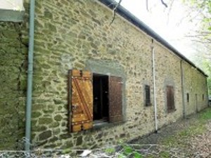 Longère pierre à vendre Indre 36