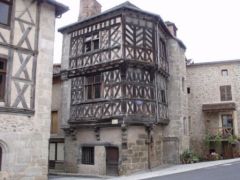 Vieille maison colombage