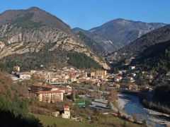 Vue sur Puget-Théniers