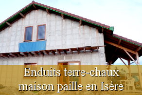 Chantier participatif Isère 38 Rhône-Alpes - Enduits intérieurs terre-chaux maison paille