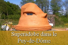 Formation superadobe chantier participatif ecodome