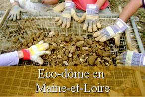 Chantier participatif écodôme superadobe Maine-et-Loire 49
