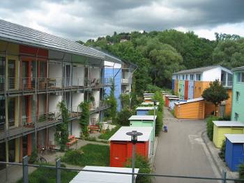 Comment créer un jardin potager au sein de votre immeuble ? - Immobilier  Lille, Nantes, Paris : Agence immobilière, location, vente