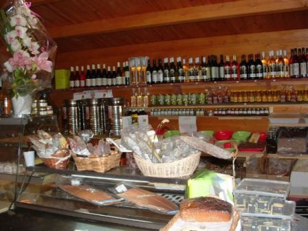 L'intérieur de la boutique bio L'intérieur de la boutique bio